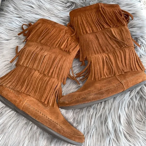 EUC Minnetonka 3 Layer Fringe Tall Pull On Boots Brown Size 9 - Picture 2 of 9